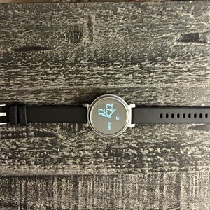 Lily Garmin Smartwatch